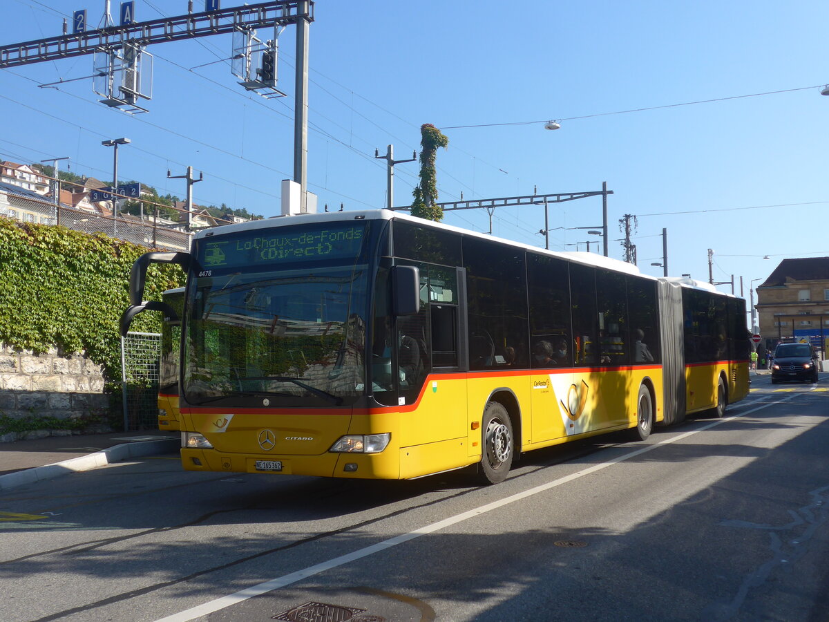 (228'075) - CarPostal Ouest - NE 165'362 - Mercedes (ex VD 386'069) am 18. September 2018 beim Bahnhof Neuchtel