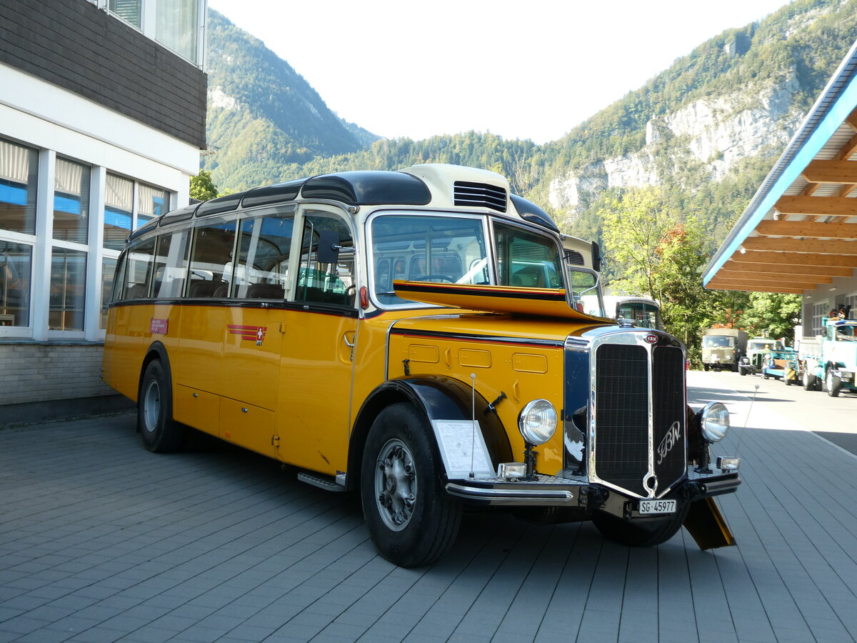 (228'561) - Regg, Rti - SG 45'977 - FBW/FHS (ex Kantonspolizei, Bern; ex P 23'180; ex P 2216) am 2. Oktober 2021 in Nfels, FBW-Museum