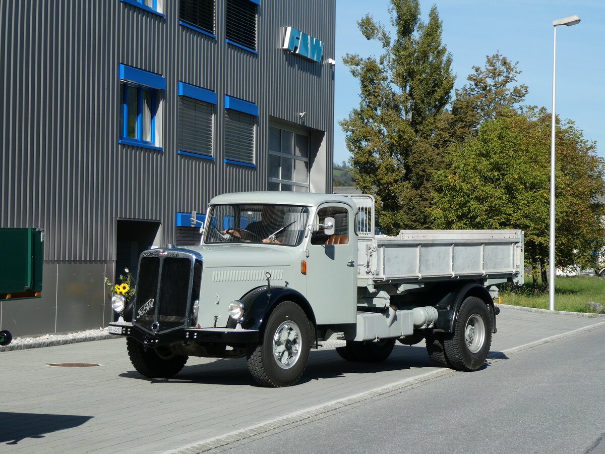 (228'563) - FBW - ZH 40'228 - am 2. Oktober 2021 in Nfels, FBW-Museum