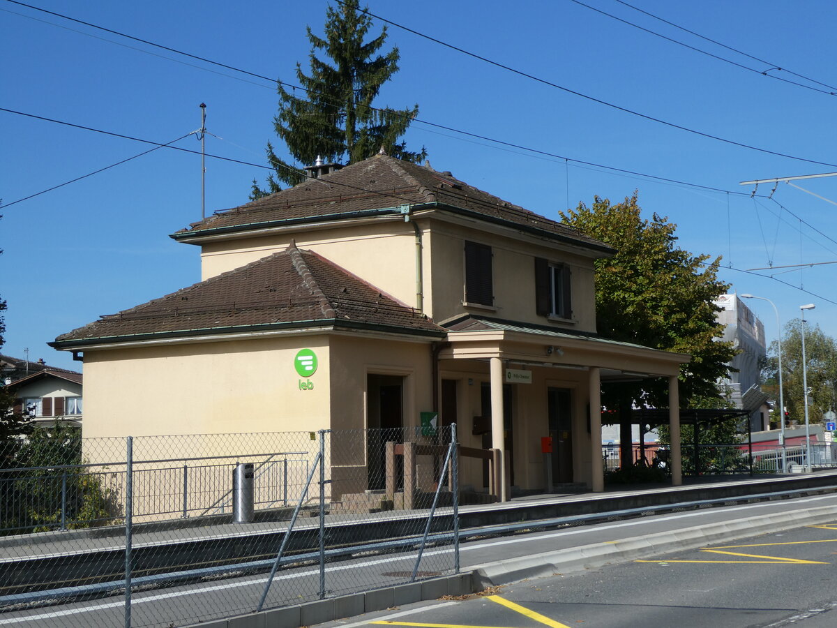 (228'836) - Der Bahnhof Prilly-Chasseur am 11. Oktober 2021