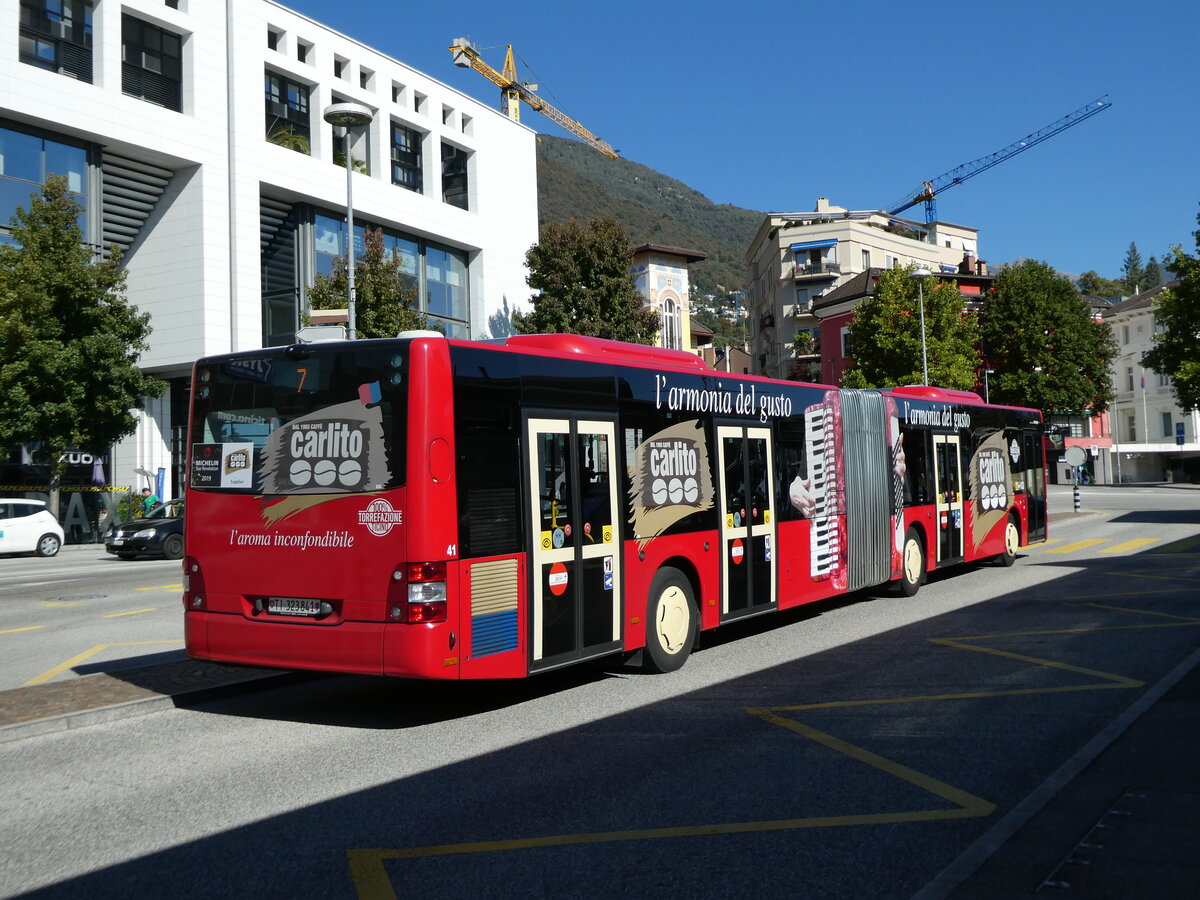 (229'156) - FART Locarno - Nr. 41/TI 323'841 - MAN am 14. Oktober 2021 beim Bahnhof Locarno