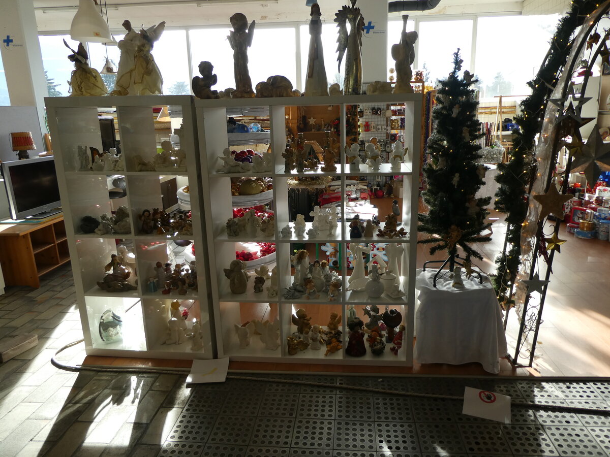 (229'427) - Weihnachtsverkauf 2021 im BrockiShop Thun am 18. Oktober 2021