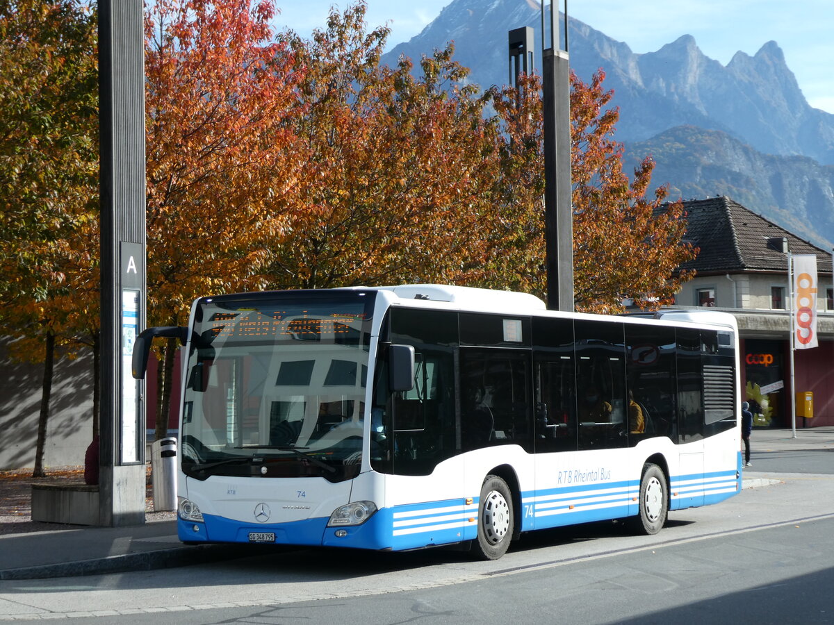 (229'493) - RTB Altsttten - Nr. 74/SG 348'795 - Mercedes am 20. Oktober 2021 beim Bahnhof Sargans