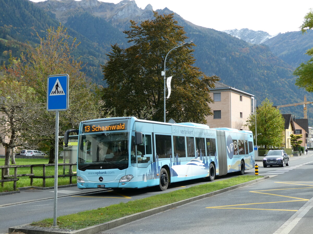 (229'536) - PLA Vaduz - Nr. 65/FL 39'865 - Mercedes am 20. Oktober 2021 in Triesen, Post