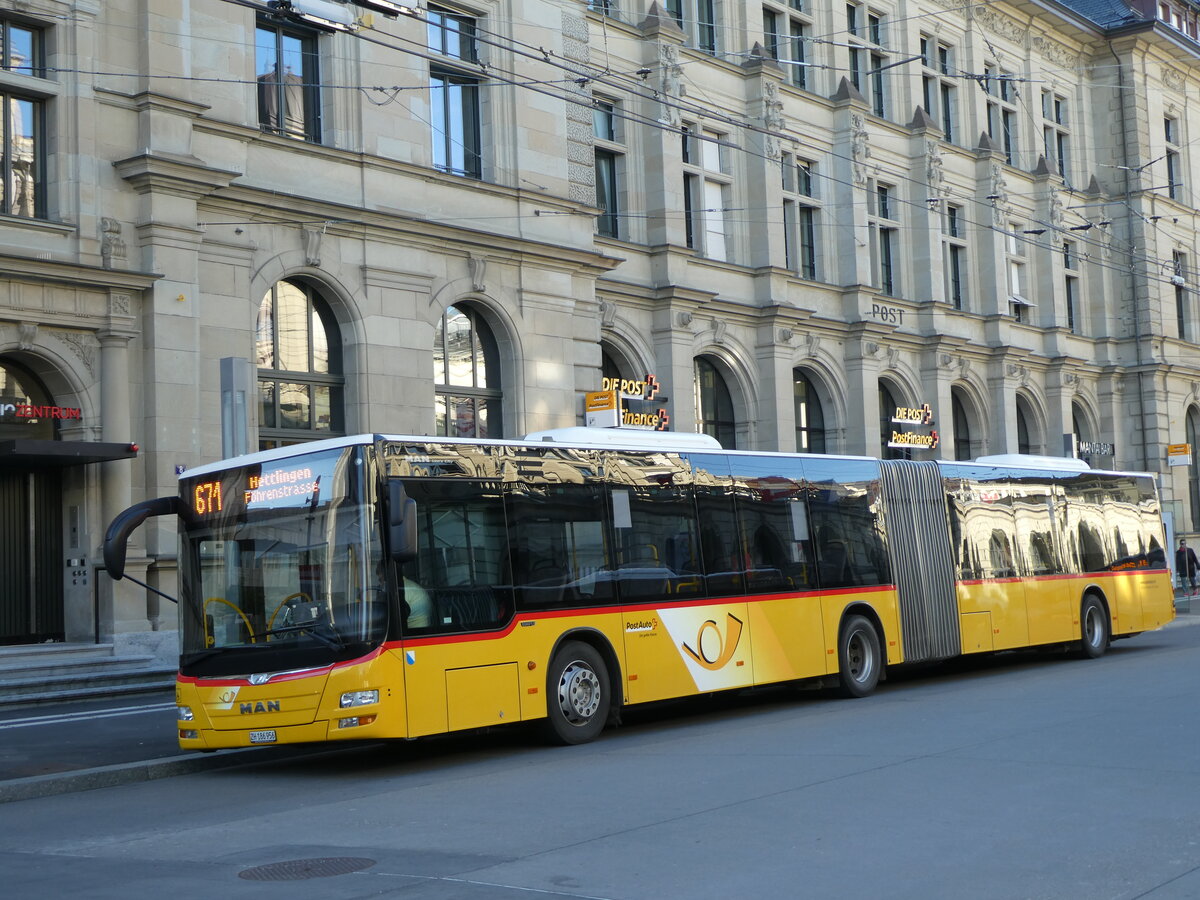 (229'737) - Moser, Flaach - Nr. 295/ZH 186'956 - MAN am 23. Oktober 2021 beim Hauptbahnhof Winterthur