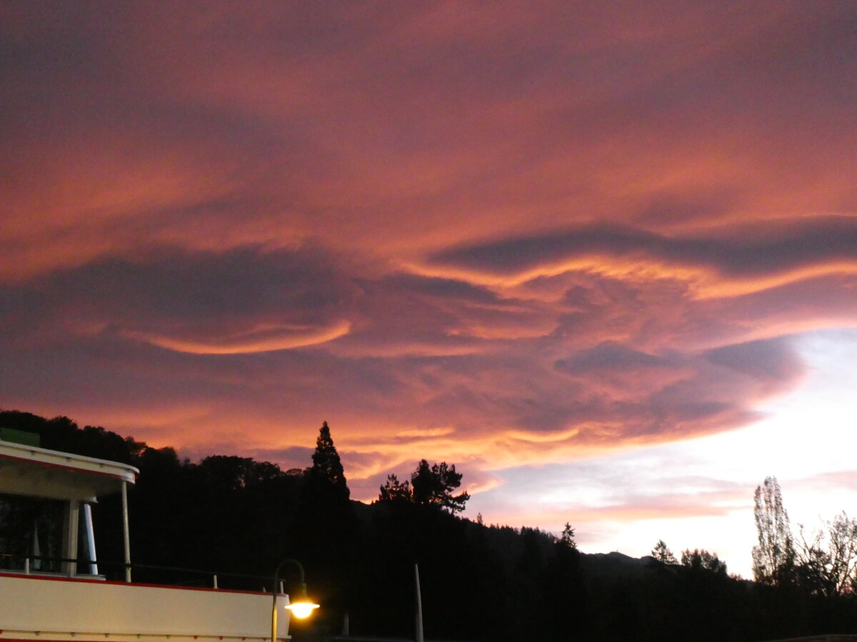 (229'888) - Morgenrot ber Thun am 29. Oktober 2021