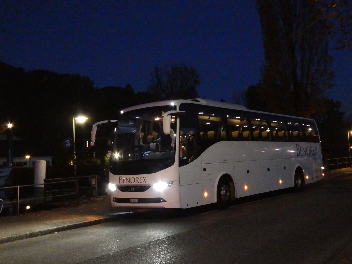 (229'894) - Benorex, Bern - BE 482'017 - Volvo am 29. Oktober 2021 bei der Schifflndte Thun