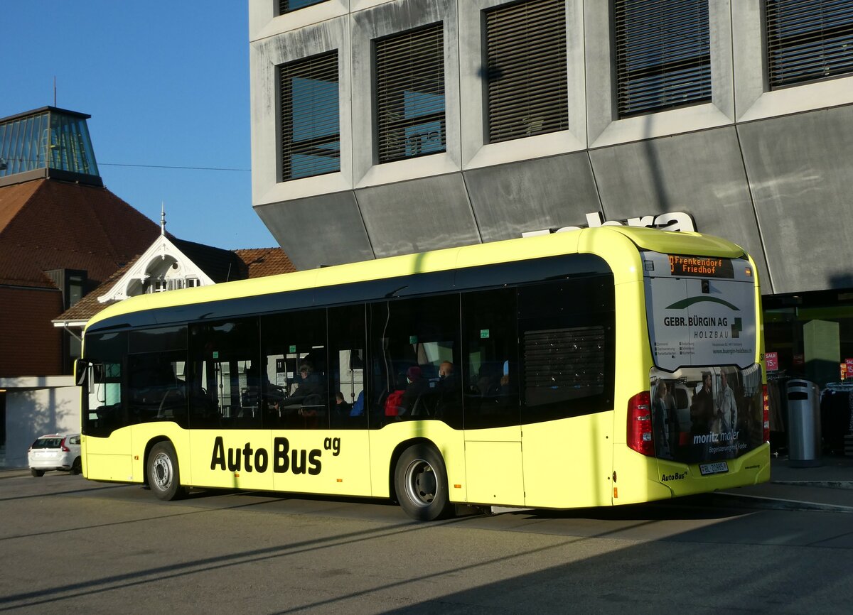 (230'282) - AAGL Liestal - Nr. 31/BL 20'985 - Mercedes am 9. November 2021 beim Bahnhof Liestal