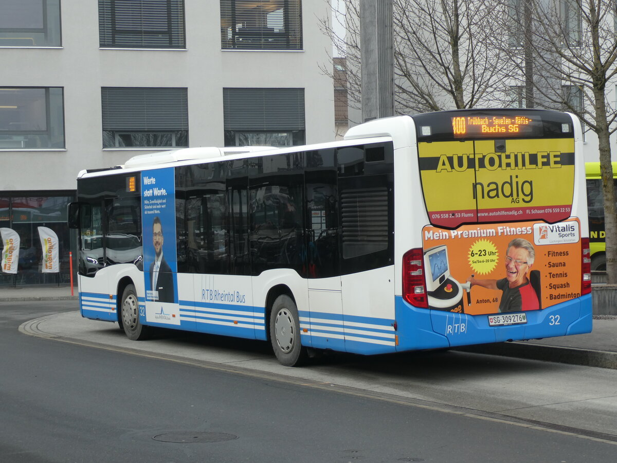 (231'339) - RTB Altsttten - Nr. 32/SG 309'276 - Mercedes am 15. Dezember 2021 beim Bahnhof Sargans