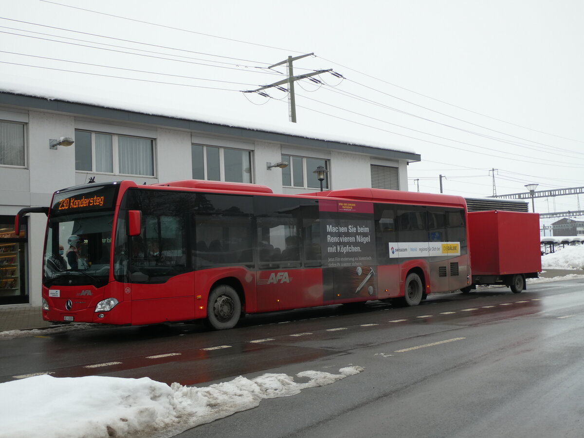 (231'389) - AFA Adelboden - Nr. 28/BE 43'089 - Mercedes am 16. Dezember 2021 beim Bahnhof Frutigen