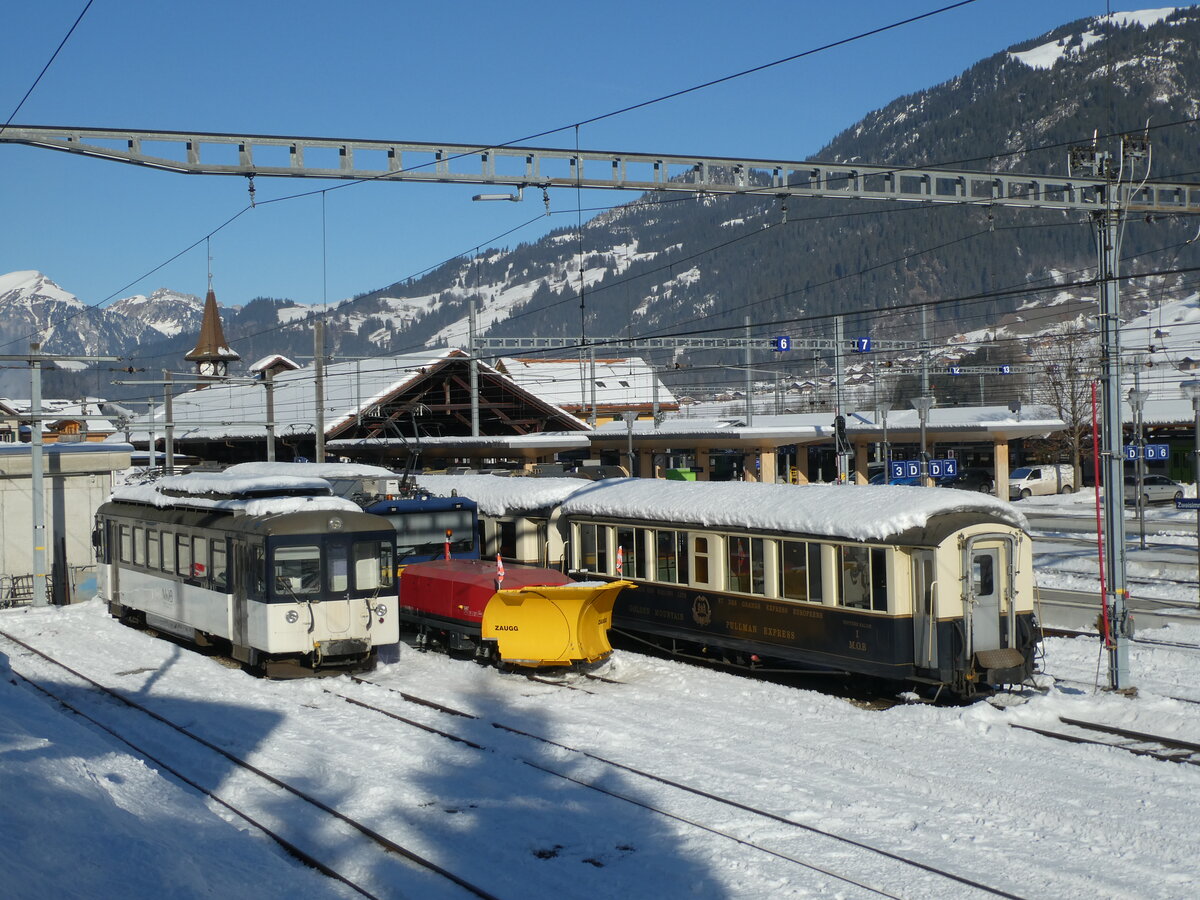 (231'536) - MOB-Triebwagen - Nr. 1007 - am 20. Dezember 2021 im Bahnhof Zweisimmen