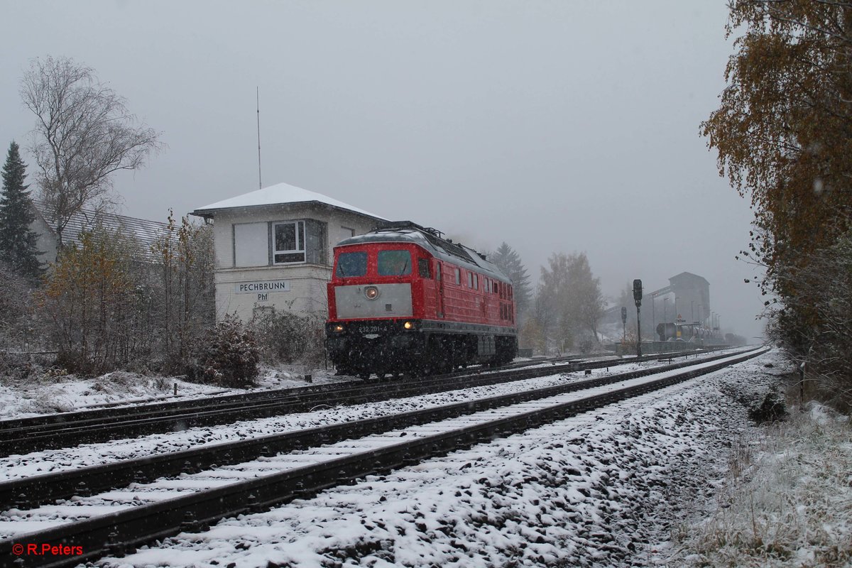 232 201-4 beim Umsetzen in Pechbrunn. 11.11.16