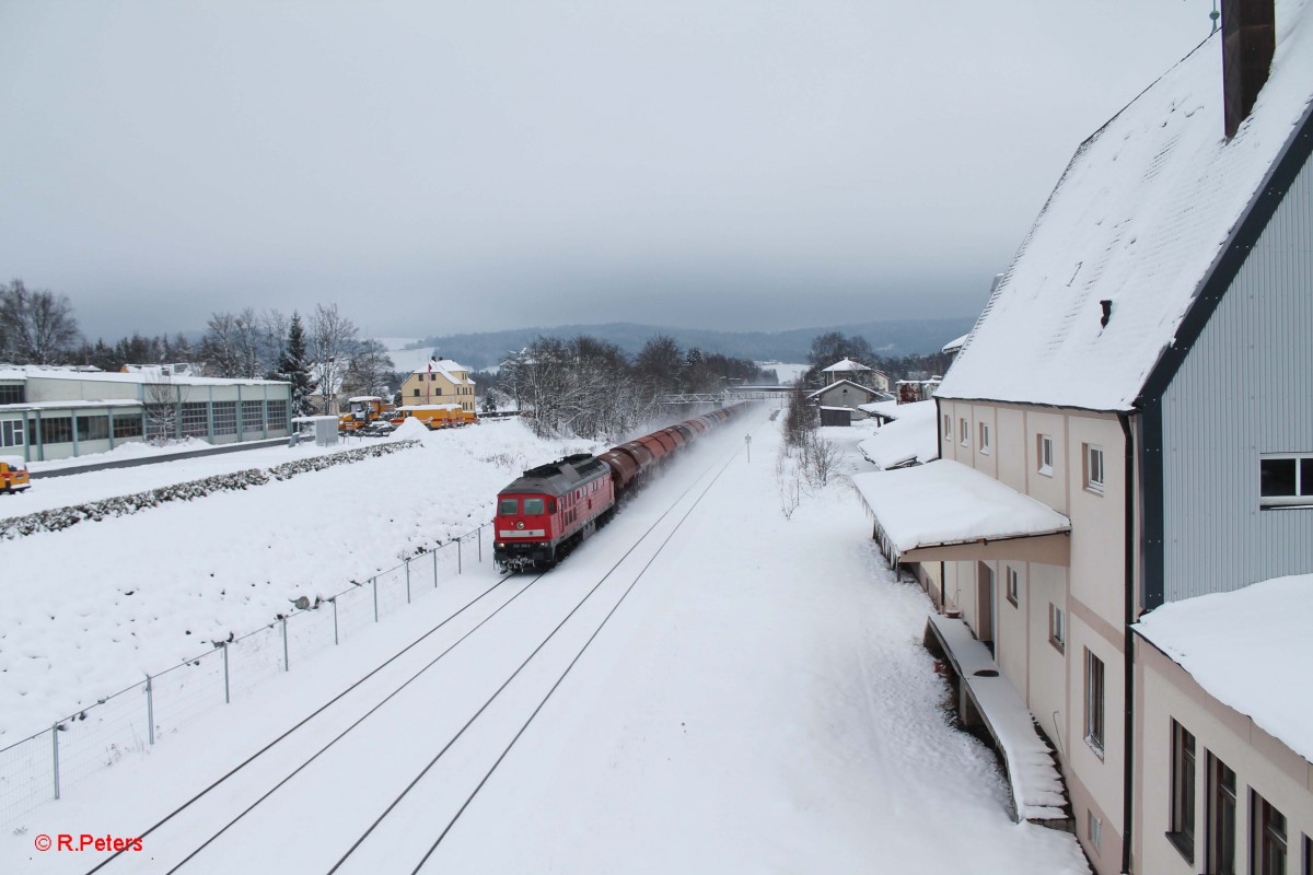 232 259-2 durchfährt Immenreuth mit dem 47386 LovoChemie Düngerzug Cheb-Nürnberg. 01.02.15