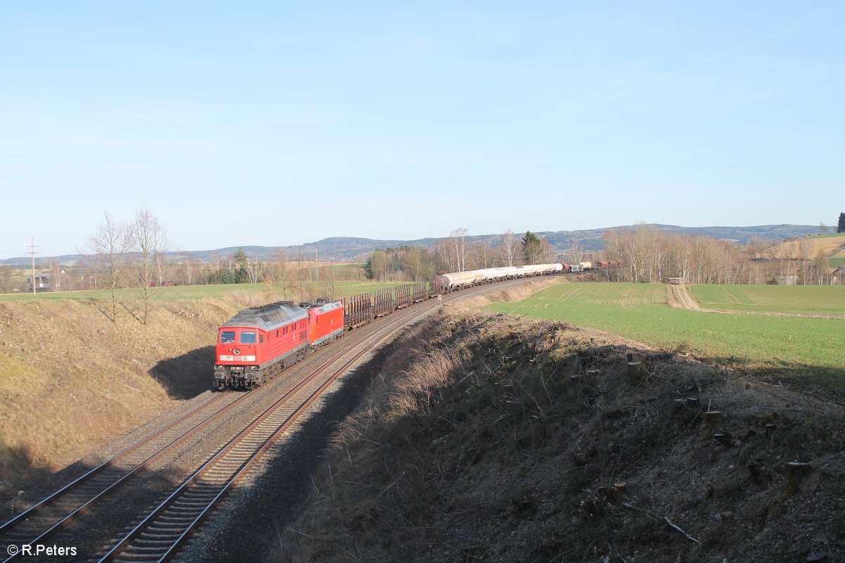 232 262-0 und GA 185 198 zieht bei Unterthölau den EZ 51724 Nürnberg - Leipzig. 31.03.17