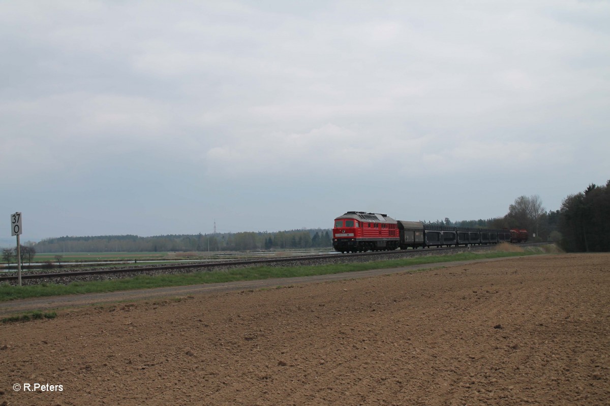 232 569-4 zieht mit dem 45365 NN - XTCH bei Oberteich vorbei. 11.04.14