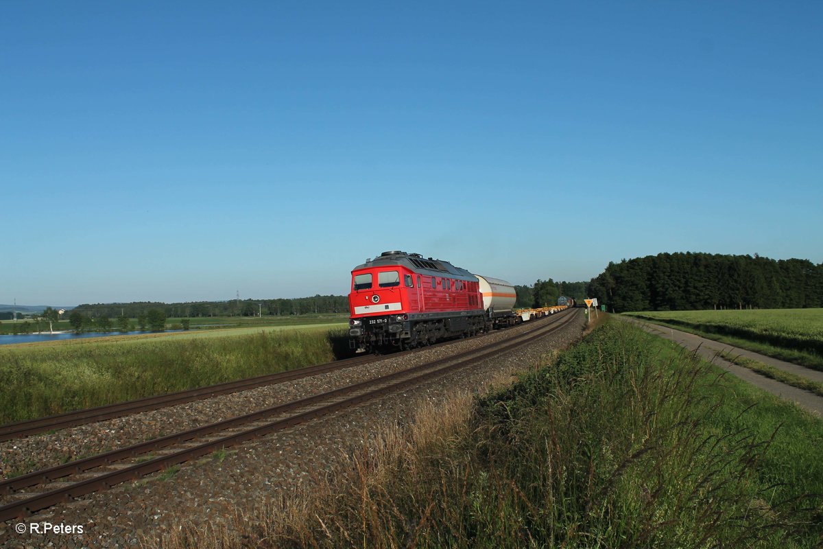 232 571-0 mit dem abendlichen 51716 NNR - LE Frankenwaldumleiter bei Oberteich. 23.06.16