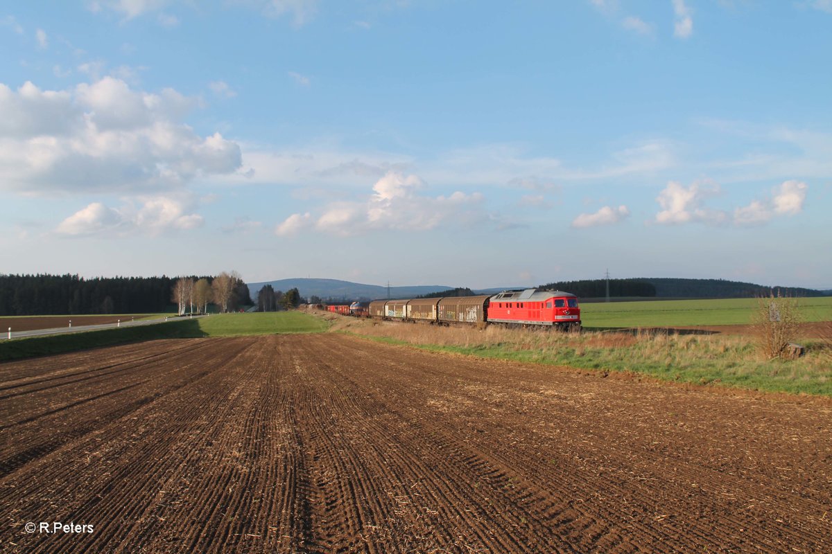 232 571 zieht den 51082 Seddin - Nürnberg bei Neudes. 14.04.16