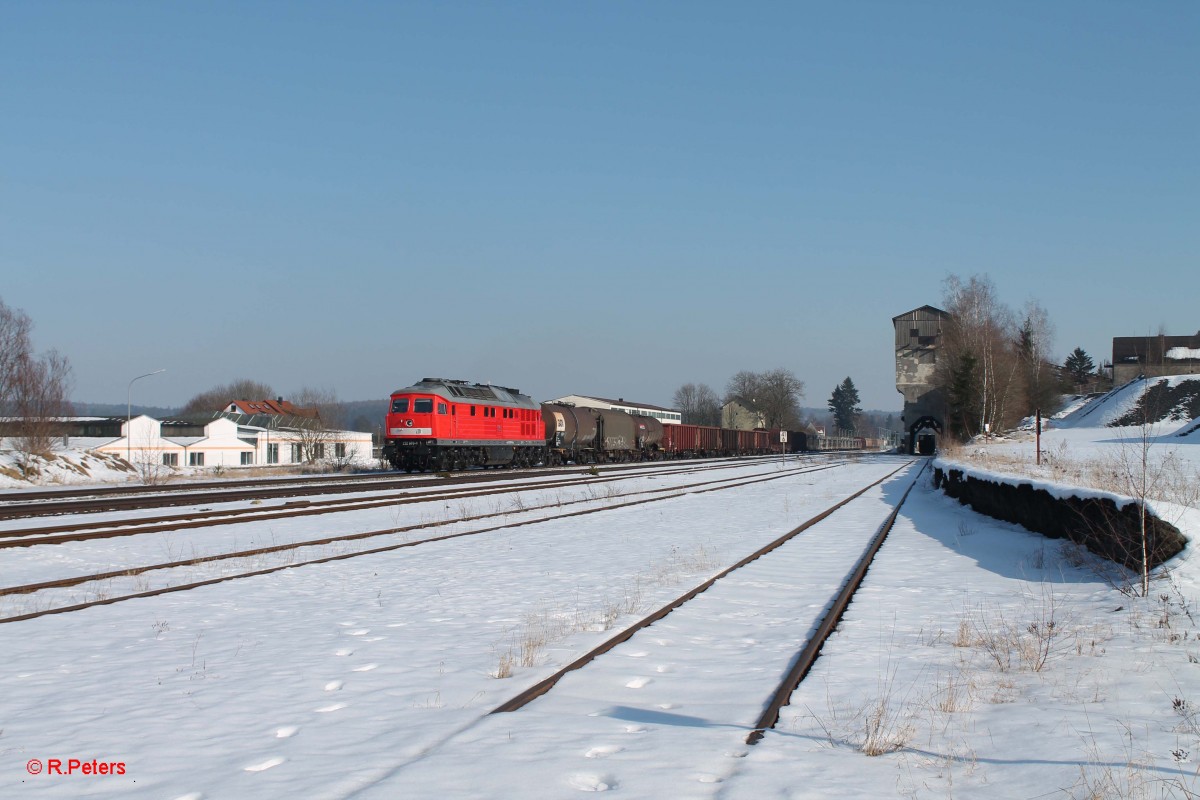 
232 609-9 durchfährt Pechbrunn mit dem 45365 NNR - XTCH. 16.02.15