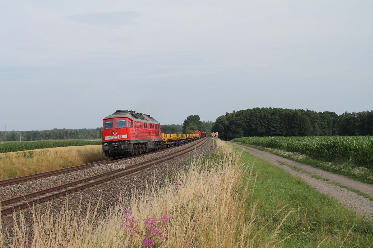 232 635-3 zieht am 20.07.14 den 56743 Nürnberg - Marktredwitz bei Oberteich. 