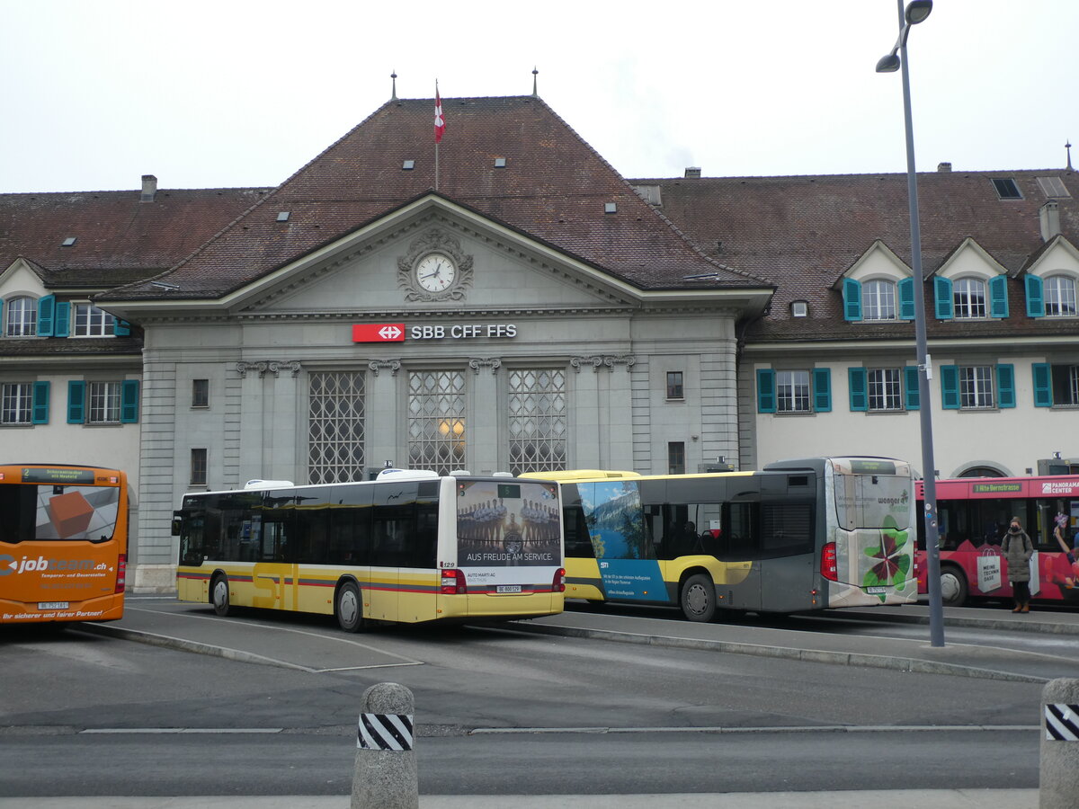 (232'045) - STI Thun - Nr. 129/BE 800'129 - MAN am 16. Januar 2022 beim Bahnhof Thun
