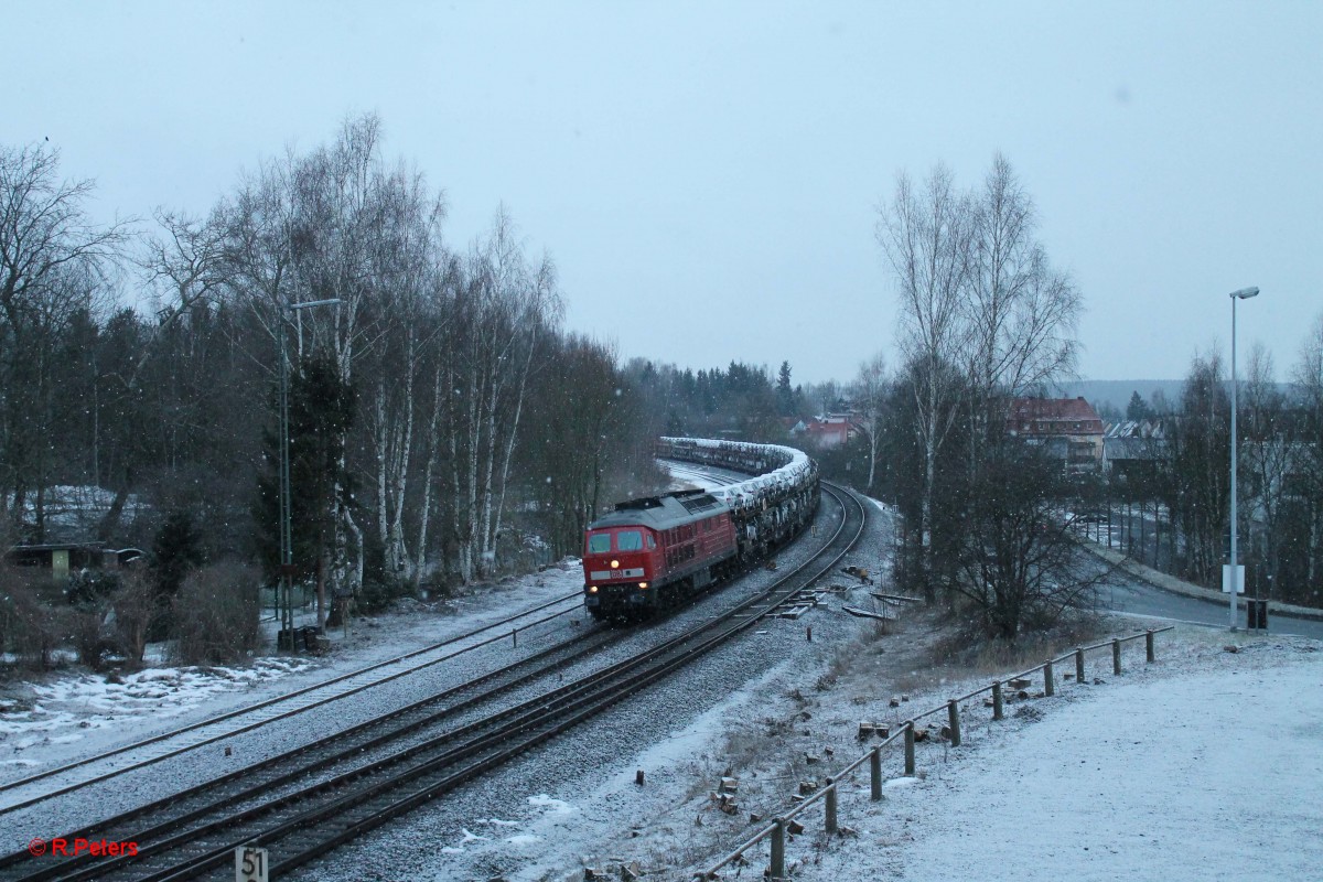 233 176 bei der Einfahrt in Marktredwitz mit dem 51683 Zwickau - Nürnberg. 28.02.15