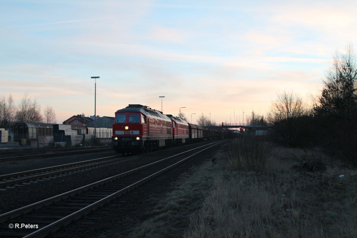 233 521-4 + 232 384 mit dem 56743 Übergabe NN - NMR in Wiesau. 12.01.14