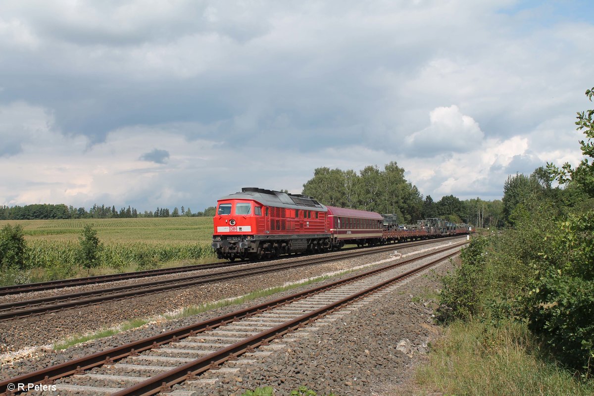 233 525 zieht bei Schönfeld den Militärzug M 47384 Cheb - Weiden. 03.09.17