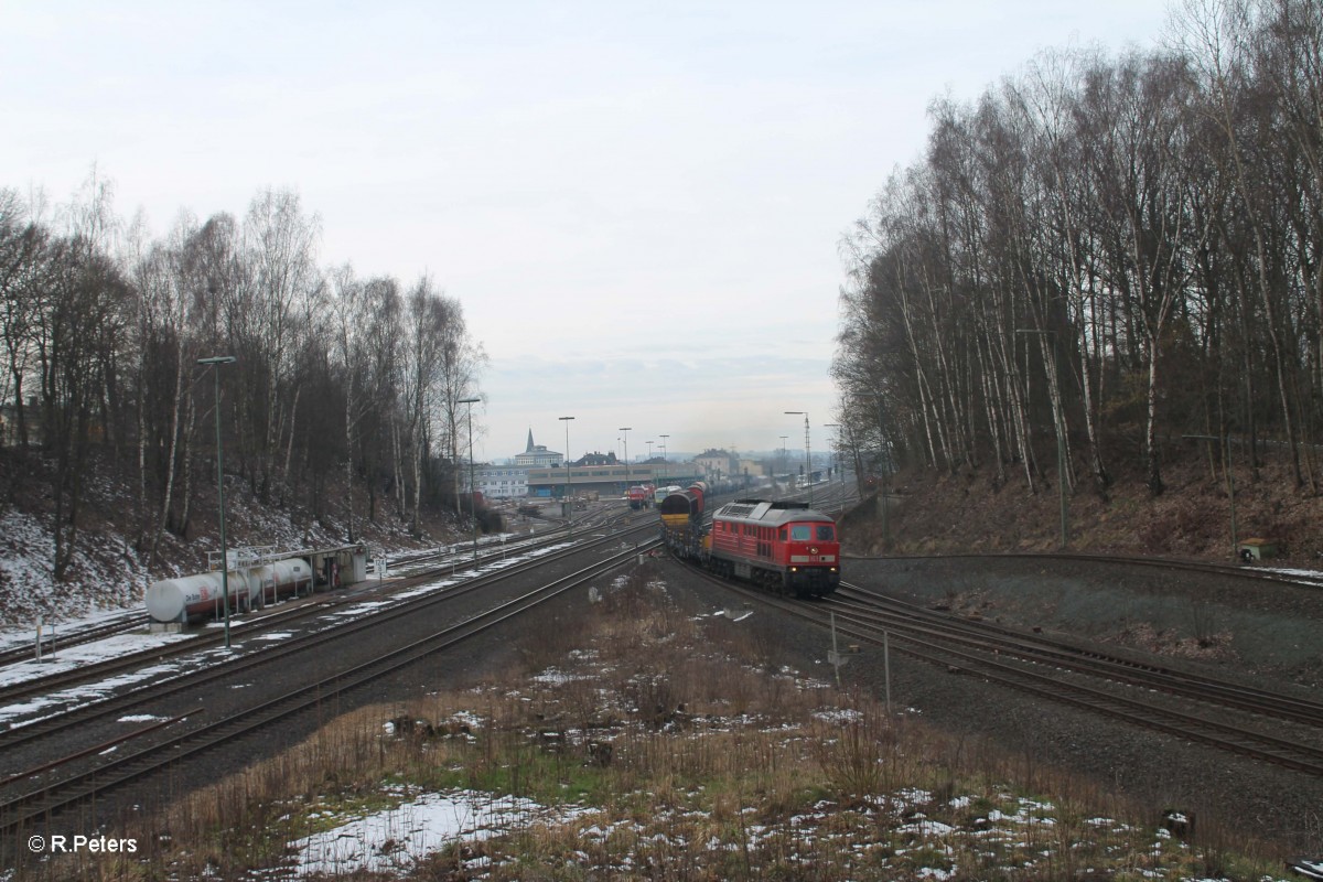 233 636-0 durchfährt Marktredwitz mit den EZ 51721 Nürnberg - Leipzig Engelsdorf Frankenwald Umleiter. 05.03.16