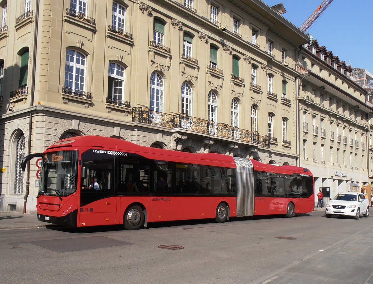 (234'140) - Bernmobil, Bern - Nr. 889/BE 832'889 - Volvo am 28. Mrz 2022 in Bern, Bundesplatz