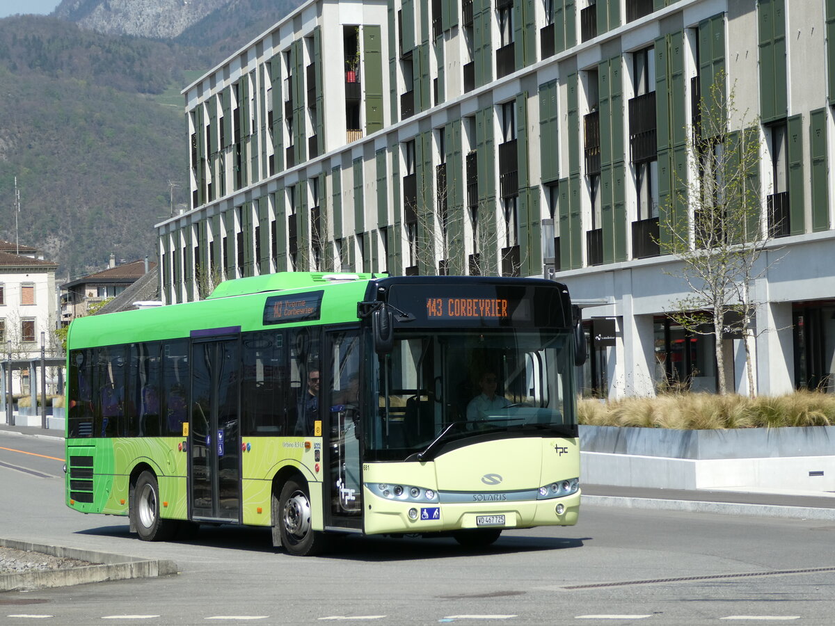 (234'592) - TPC Aigle - Nr. 681/VD 467'725 - Solaris am 15. April 2022 beim Bahnhof Aigle