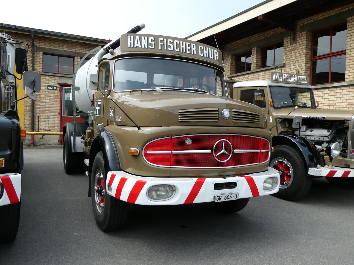 (235'381) - Fischer, Chur - Nr. 20/GR 605 U - Mercedes am 7. Mai 2022 in Attikon, Wegmller
