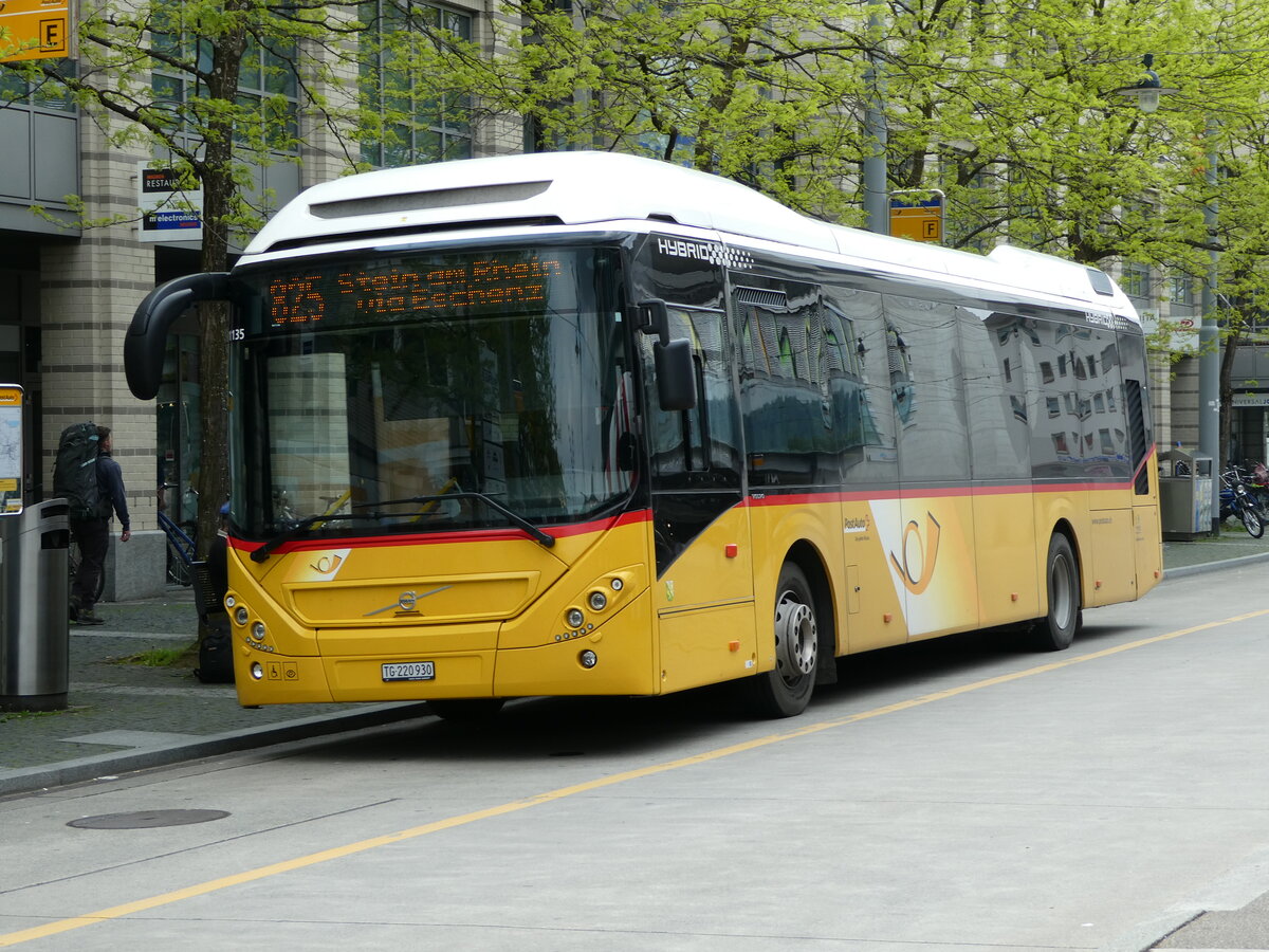 (235'401) - PostAuto Ostschweiz - TG 220'930 - Volvo am 7. Mai 2022 beim Bahnhof Frauenfeld