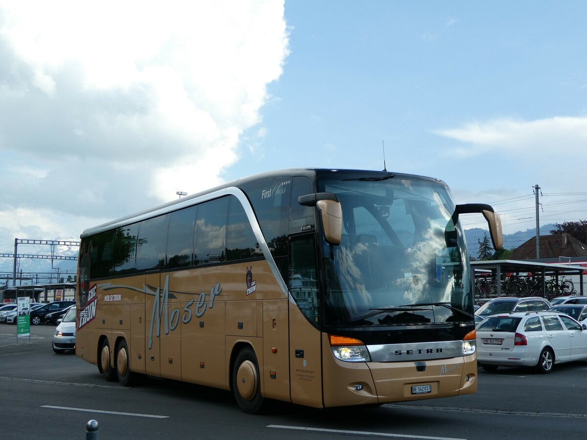 (235'539) - Moser, Teuffenthal - BE 142'017 - Setra am 9. Mai 2022 in Thun, CarTerminal