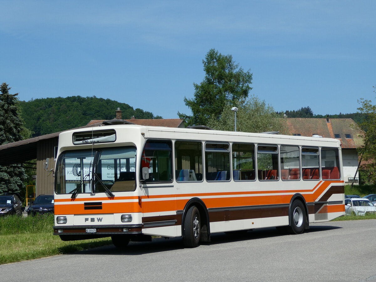 (235'712) - Wegmller, Mnsingen - BE 399'675 - FBW/R&J (ex Bamert, Wollerau) am 15. Mai 2022 in Wynigen, Landi