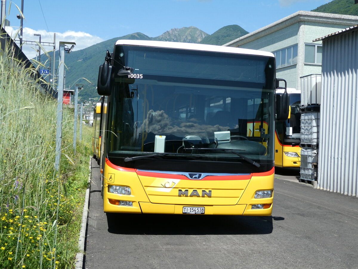 (236'252) - Chiesa, Riazzino - TI 154'538 - MAN (ex Starnini, Tenero) am 26. Mai 2022 in Riazzino, Garage