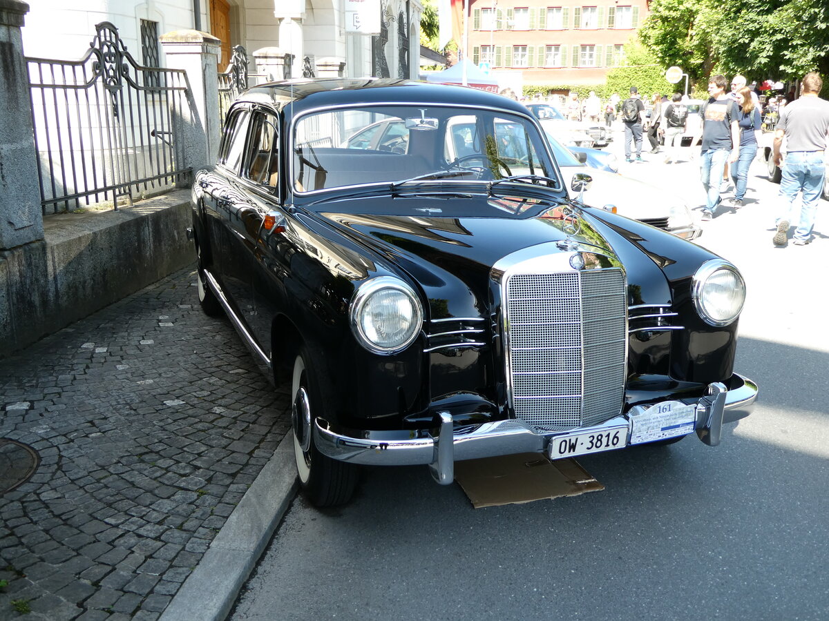 (236'561) - Mercedes - OW 3816 - am 4. Juni 2022 in Sarnen, OiO