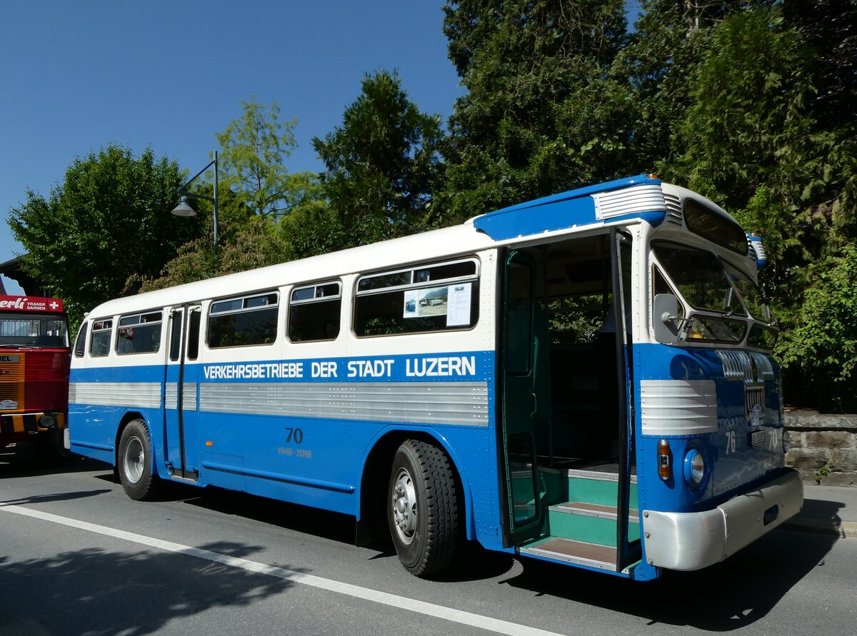 (236'581) - VBL Luzern (vbl-historic) - Nr. 76/LU 15'337 - Twin Coach am 4. Juni 2022 in Sarnen, OiO