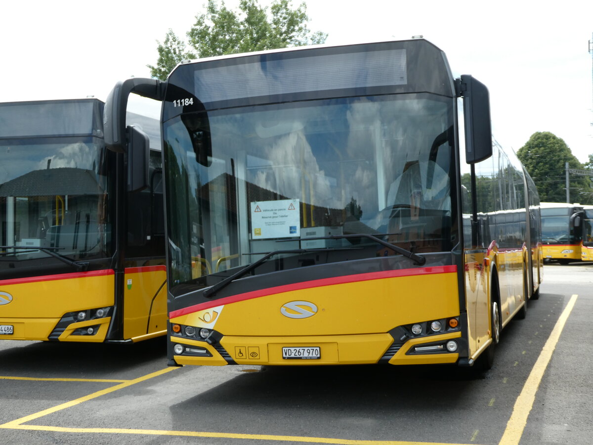 (236'945) - CarPostal Ouest - VD 267'970 - Solaris am 6. Juni 2022 in Yverdon, Garage