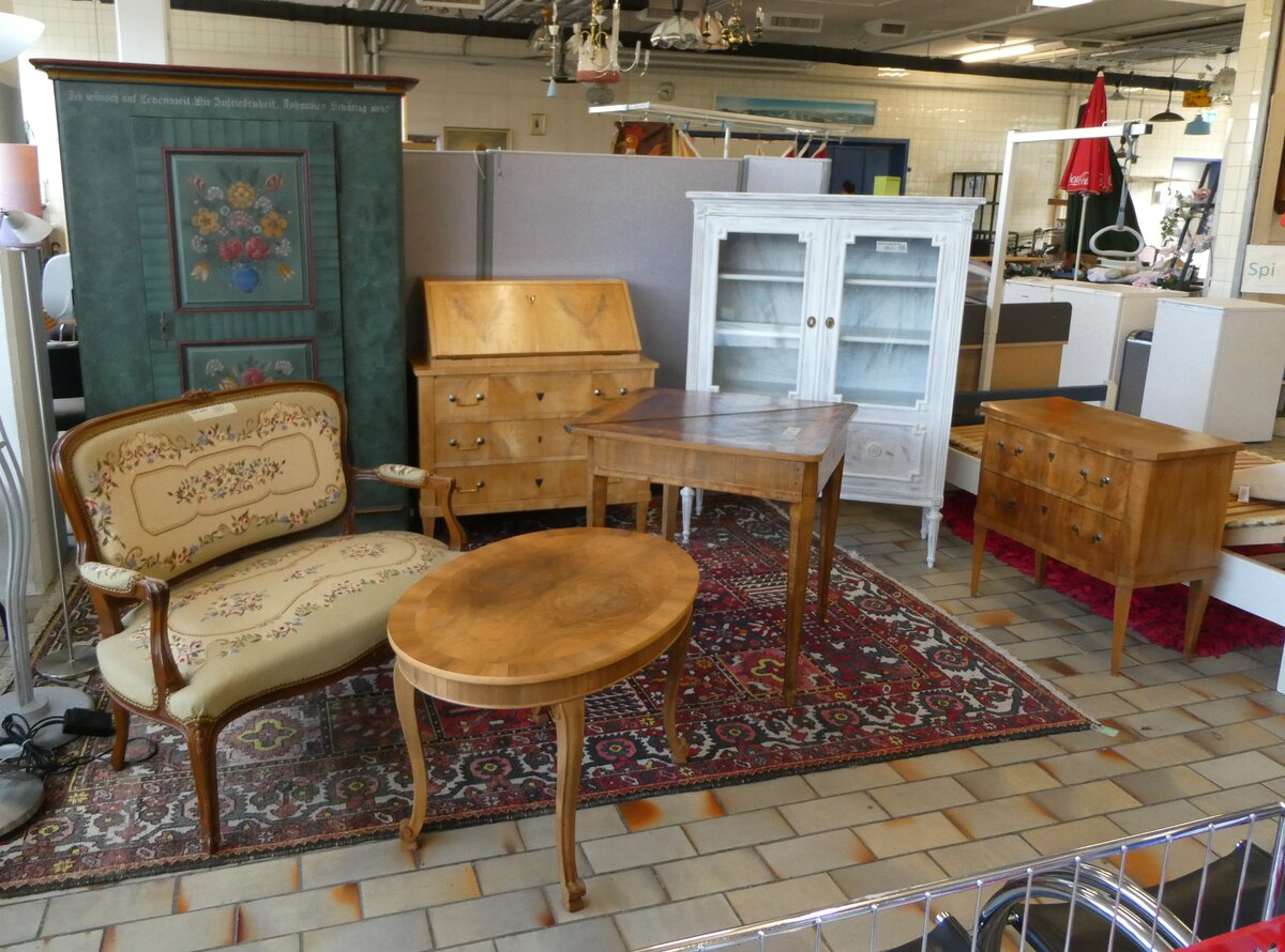 (237'010) - Mbelausstellung am 9. Juni 2022 im BrockiShop Thun