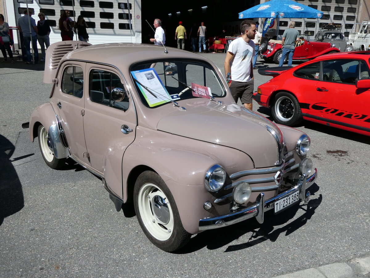 (237'089) - Renault - TI 231'388 - am 12. Juni 2022 in Faido, Garage Barenco