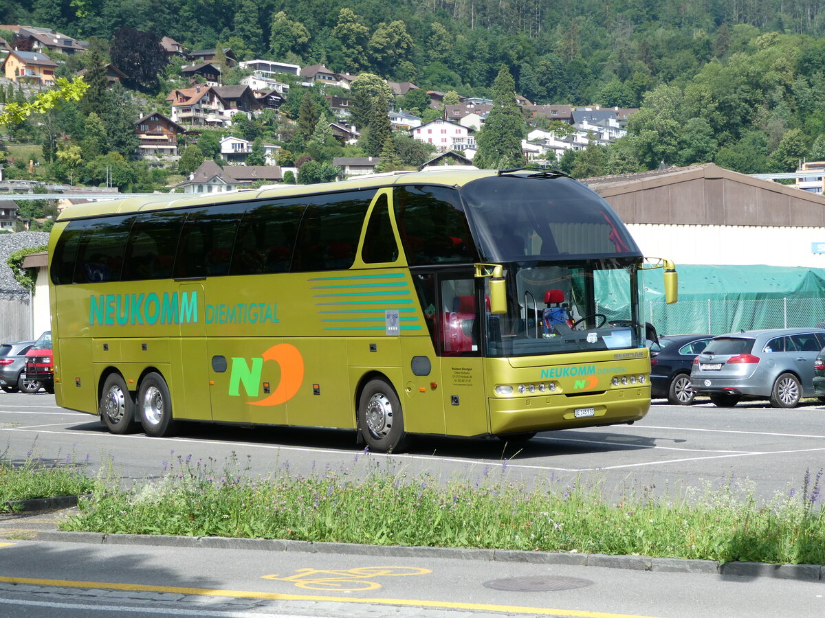 (237'200) - Neukomm, Horboden - BE 145'930 - Neoplan am 17. Juni 2022 in Thun, Seestrasse