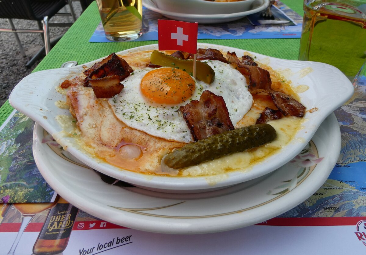 (237'227) - Kseschnitte am 18. Juni 2022 auf Alpiglen bei Grindelwald