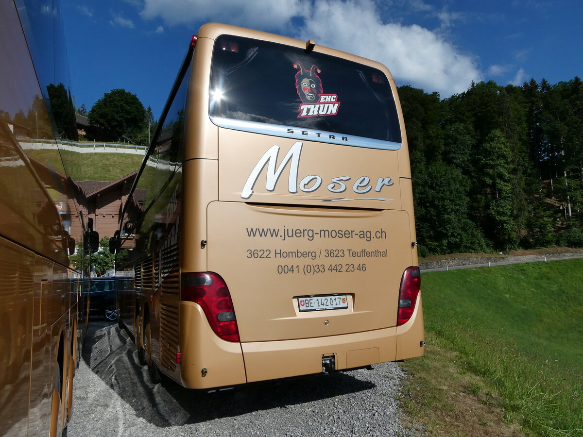 (237'814) - Moser, Teuffenthal - BE 142'017 - Setra am 3. Juli 2022 in Teuffenthal, Garage