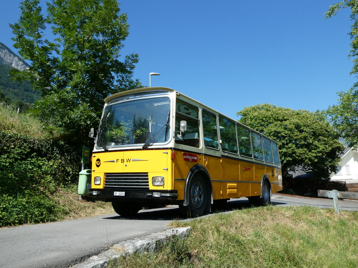 (238'260) - Wittwer, Chur - GR 16'004 - FBW/Gangloff (ex Eggenberger, Mriken; ex AVG Grindelwald Nr. 11; ex P 24'170) am 17. Juli 2022 in Sargans, Schloss