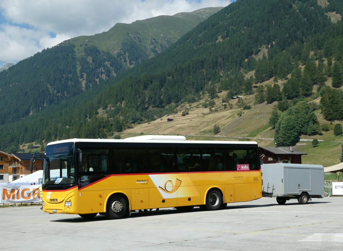 (238'390) - Autotour, Visp - VS 27'026 - Iveco am 24. Juli 2022 in Ulrichen, PostAuto-Terminal