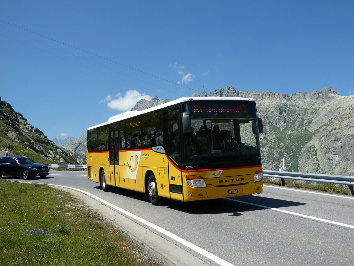 (238'424) - PostAuto Bern - Nr. 73/BE 171'453 - Setra (ex AVG Meiringen Nr. 73) am 24. Juli 2022 am Grimselpass