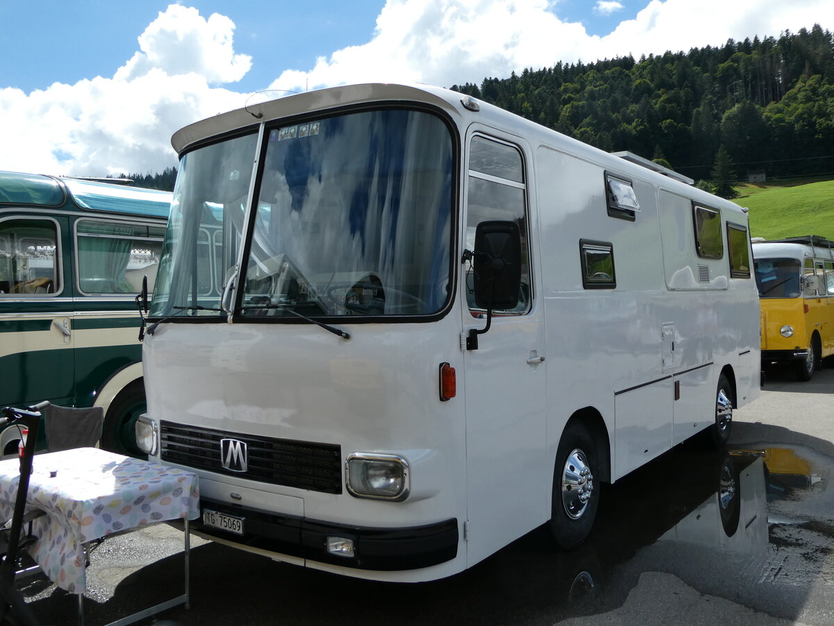 (239'202) - Rusu, Schnholzerswilen - TG 75'069 - Setra am 20. August 2022 in Wildhaus, Munzenriet