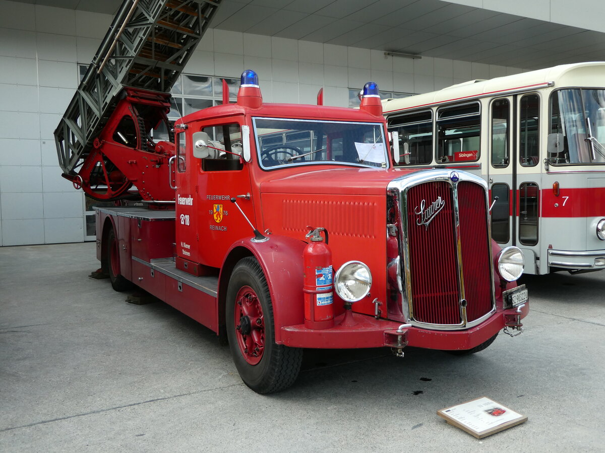(239'698) - Feuerwehr, Reinach - SZ 90'322 U - Saurer am 27. August 2022 in Oberkirch, CAMPUS Sursee