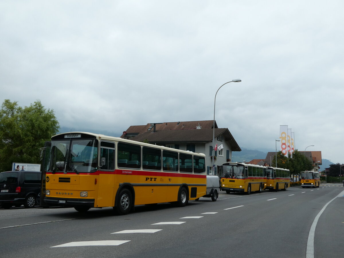 (239'795) - Schmid, Thrishaus - BE 26'206 - Saurer/Tscher (ex P 24'244) am 28. August 2022 in Giswil, Hotel Bahnhof