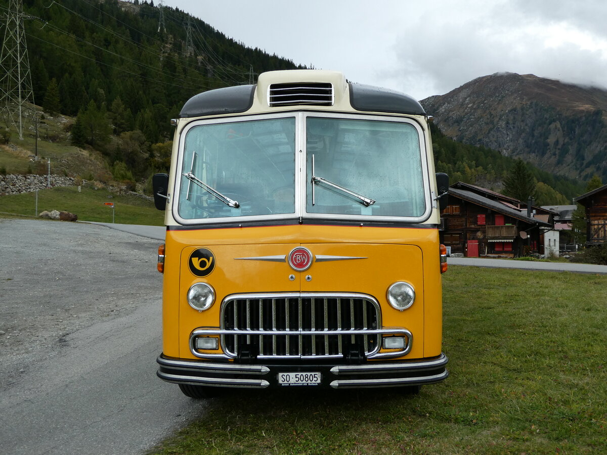 (240'286) - Gerber, Matzendorf - SO 50'805 - FBW/R&J (ex Kontiki, Wettingen; ex P 24'001; ex P 21'501) am 25. September 2022 in Oberwald, Dampfbahnstrasse